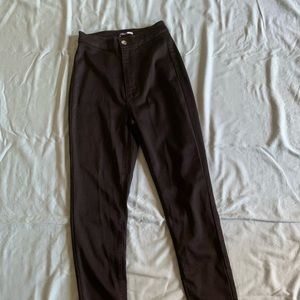 Skinny pants. Hyperstretch. Midrise. Size 1.